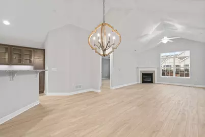 103 Spring Valley Dr, Jackson Township, PA 16063 - Photo 6