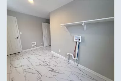 1028 Main St, Wampum, PA 16157 - Photo 32