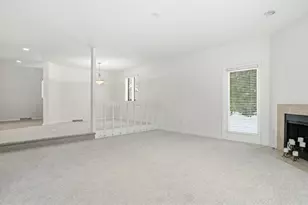 1632 Stone Mansion, Pittsburgh, PA 15143 - Photo 12