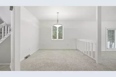 1632 Stone Mansion, Pittsburgh, PA 15143 - Photo 10