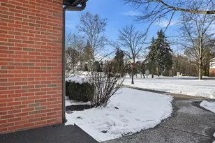 1632 Stone Mansion, Pittsburgh, PA 15143 - Photo 2