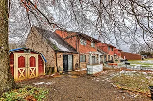 1023 Cranston Dr, Greensburg, PA 15601 - Photo 26