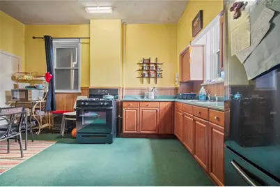 306 E Maiden St, Washington, PA 15301 - Photo 4