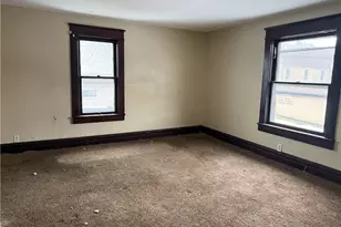 10 W Miller St, New Castle, PA 16102 - Photo 8