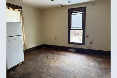 10 W Miller St, New Castle, PA 16102 - Photo 4