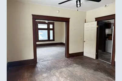10 W Miller St, New Castle, PA 16102 - Photo 4