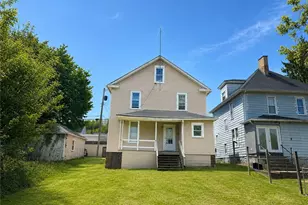 10 W Miller St, New Castle, PA 16102 - Photo 2