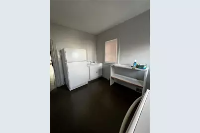 1615 McClure St, Homestead, PA 15120 - Photo 12