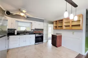 901 Columbus Dr, Hopewell Township, PA 15001 - Photo 4