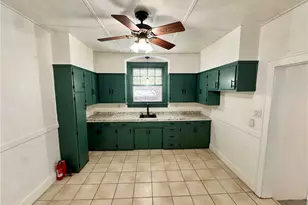 218 Clifford Ave, Apollo Boro, PA 15613 - Photo 10