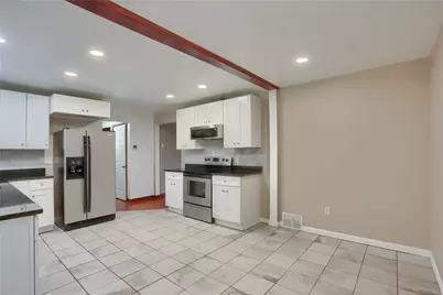 138 Crissinger, Hempfield Township, PA 15601 - Photo 10