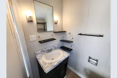 821 Worthington Ave, Clairton, PA 15025 - Photo 2