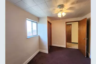 218 Vine St, Munhall, PA 15120 - Photo 4