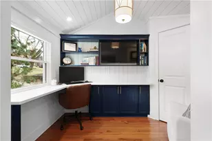 104 Seneca Dr, Pittsburgh, PA 15228 - Photo 10