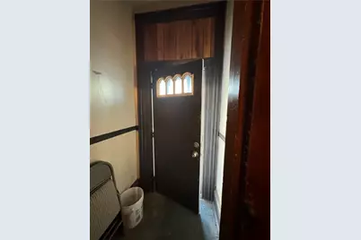 827 Spring Garden Ave, Pittsburgh, PA 15212 - Photo 2