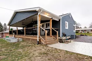 114 Dolphin Dr, Twp of But SE, PA 16002 - Photo 20