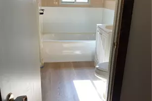 103 Virginia Ave Floor 2, Pittsburgh, PA 15211 - Photo 4