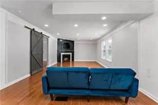 3360 Lenox Dr, Indiana Township, PA 15238 - Photo 6