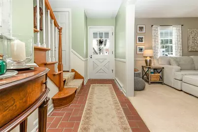 252 Leawood Dr, Neshannock Township, PA 16105 - Photo 12