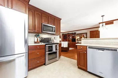252 Leawood Dr, Neshannock Township, PA 16105 - Photo 24