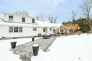 252 Leawood Dr, Neshannock Township, PA 16105 - Photo 8