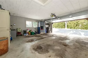 252 Leawood Dr, Neshannock Township, PA 16105 - Photo 48