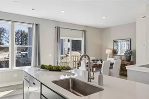 762 Olivia St, Collier Township, PA 15205 - Photo 22