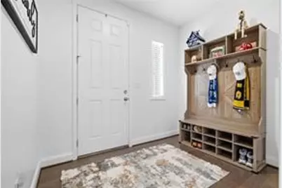 511 Rodney Ln, Cranberry Township, PA 16066 - Photo 4