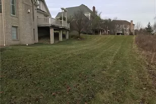 305 Scenic Ct, Moon/Crescent Twp, PA 15108 - Photo 20