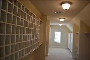 305 Scenic Ct, Moon/Crescent Twp, PA 15108 - Photo 14