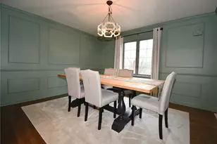 912 Country Club Dr, Pittsburgh, PA 15228 - Photo 4