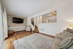 206 Falls Village Rd, Pittsburgh, PA 15239 - Photo 10