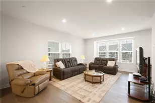 412 Greenwood Dr, North Strabane, PA 15317 - Photo 4