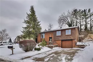 334 Florida Dr, North Fayette, PA 15071 - Photo 1