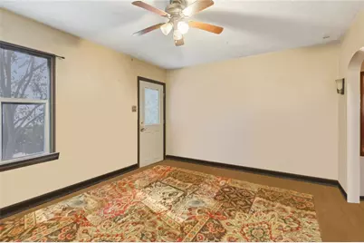 328 Park Dr, Canonsburg, PA 15317 - Photo 6