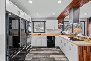 4940 Gardenville Rd, Bethel Park, PA 15236 - Photo 10