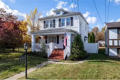 674 Elizabeth Street, Bridgeville, PA 15017 - Photo 2