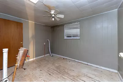 612 Chicagoian Ave, Elizabeth Twp/Boro, PA 15135 - Photo 14