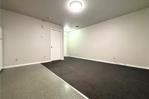 521 Wampum Ave, Ellwood City, PA 16117 - Photo 2