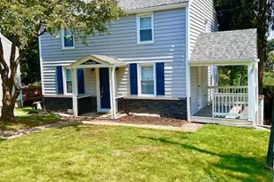 249 Maryland Dr, Pittsburgh, PA 15116 - Photo 2