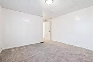 1946 Arlington Ave, Pittsburgh, PA 15210 - Photo 26