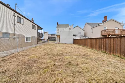 1946 Arlington Ave, Pittsburgh, PA 15210 - Photo 24