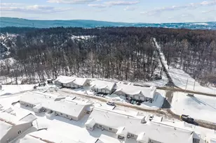 504 Sunview Cir, Derry Township, PA 15650 - Photo 32