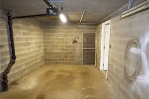 3670 Allendale Cir, Pittsburgh, PA 15204 - Photo 26