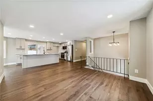 146 Michigan Ave, Lower Burrell, PA 15068 - Photo 4