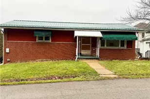 404 Bryant St, Vandergrift, PA 15690 - Photo 1