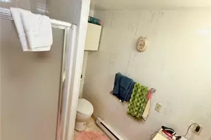 404 Bryant St, Vandergrift, PA 15690 - Photo 14