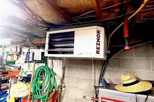 404 Bryant St, Vandergrift, PA 15690 - Photo 6