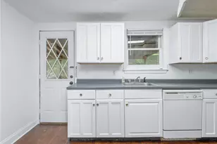 215 Brookside Blvd, Pittsburgh, PA 15241 - Photo 2