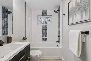 129 Burke Dr, Monroeville, PA 15146 - Photo 20